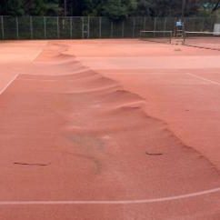 〈校舎被害状況〉