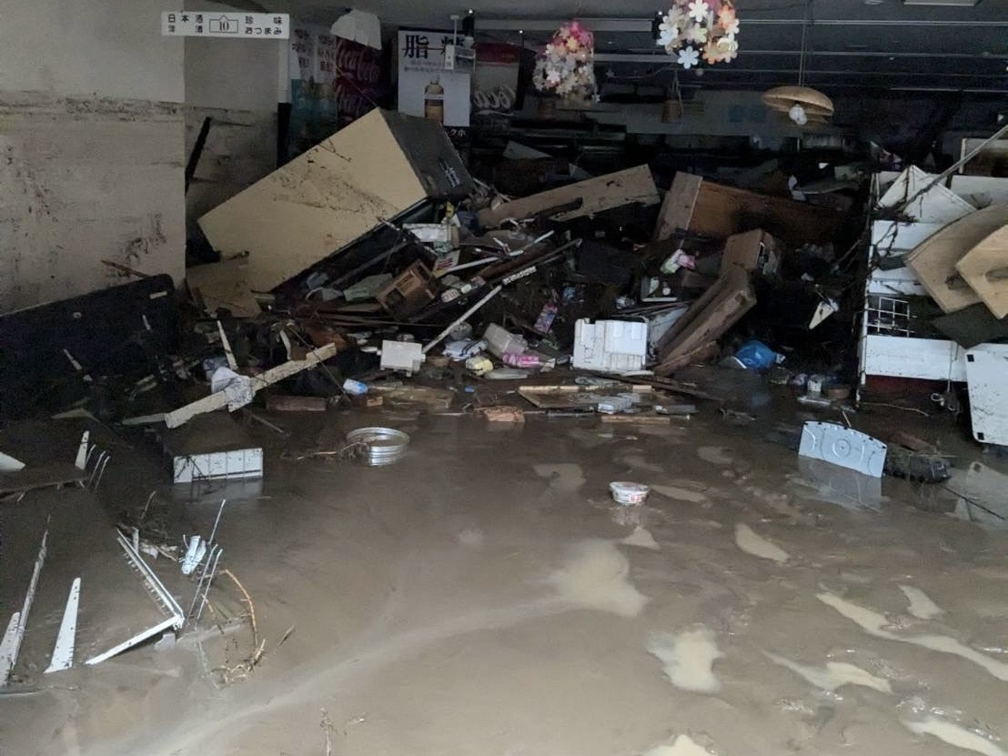 石川県輪島市 水害被害に遭われた「もとやスーパー」へ支援物資提供